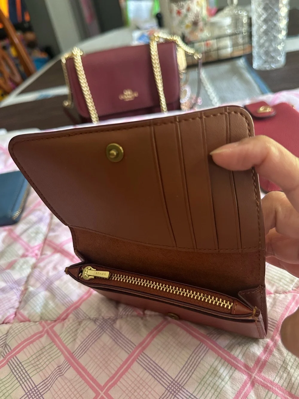 Coach Essential Slim Card case